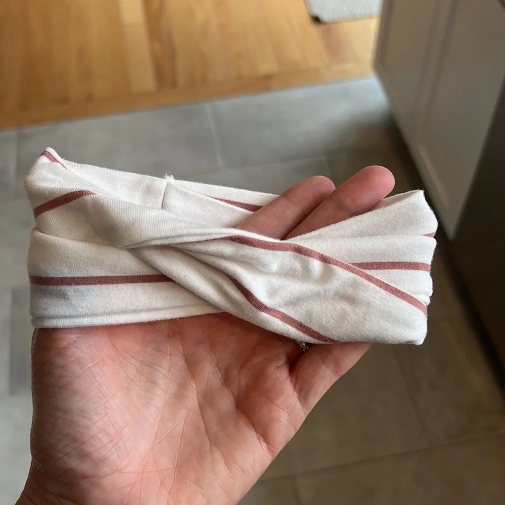 Lou Lou and company | newborn girls turban style headband